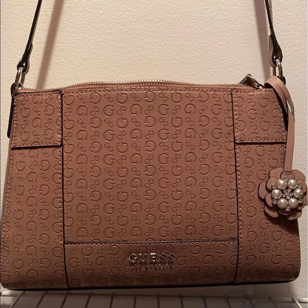 Guess Crossbody